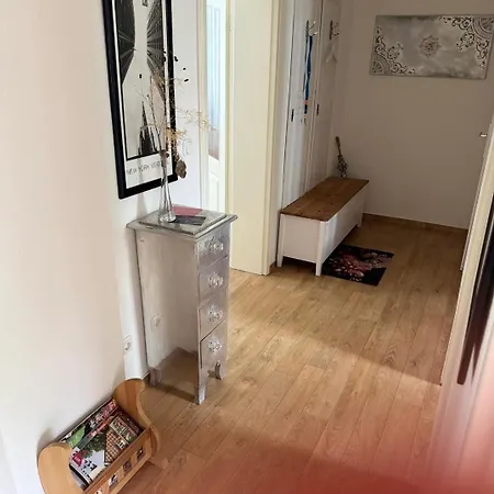 Modernes 65qm Im Herzen Schwerins *