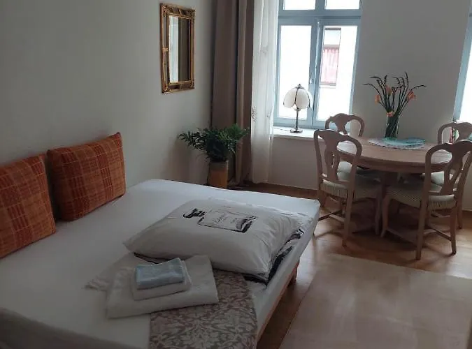 Modernes 65qm Im Herzen Schwerins 아파트 슈베린